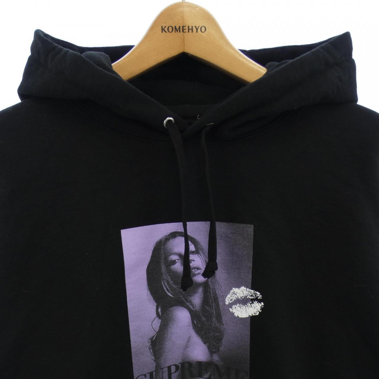 シュプリーム SUPREME パーカー