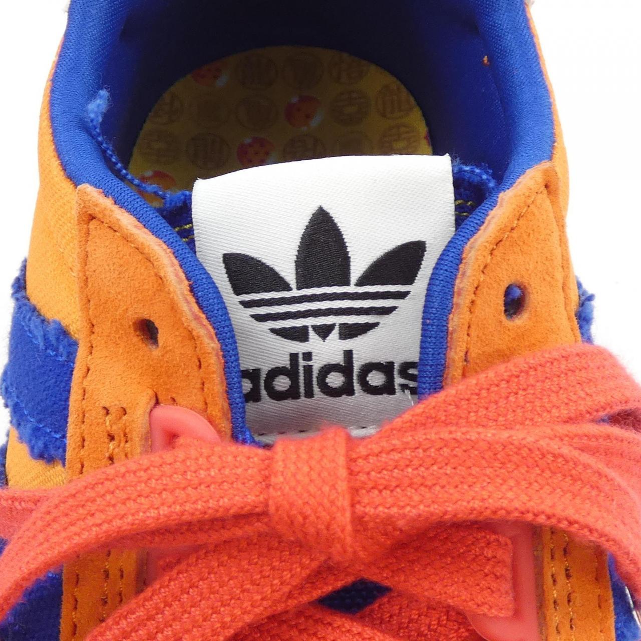 アディダス ADIDAS スニーカー