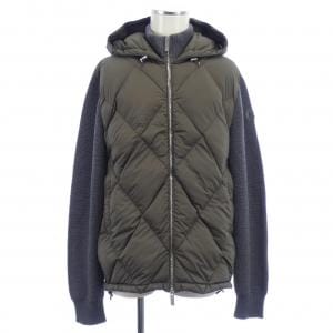 モンクレール MONCLER ダウンジャケット