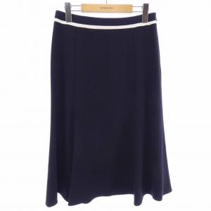 ベイジュ BEIGE. スカート