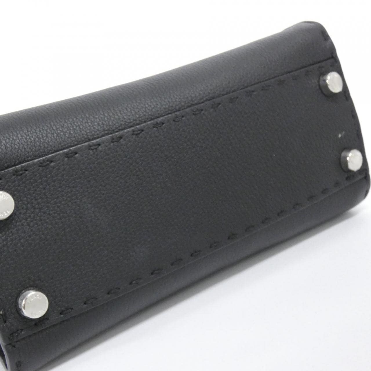 フェンディ SELLERIA ピーカブー ミニ 8BN244 Q0J バッグ