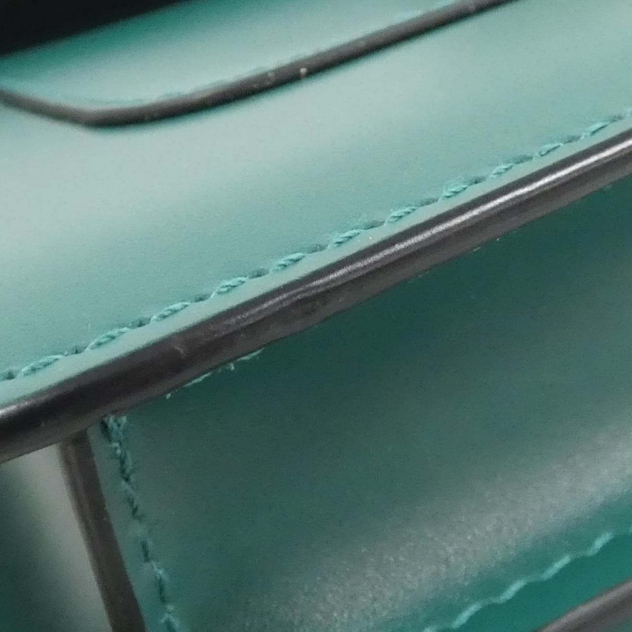 ブルガリ SERPENTI FOREVER 289666 バッグ