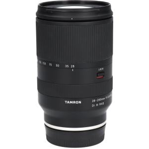 Ｅ２８－２００ｍｍ　Ｆ２．８－５．６ＤｉＩＩＩ　Ａ０７１