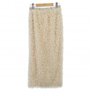 CHIGNON スカート