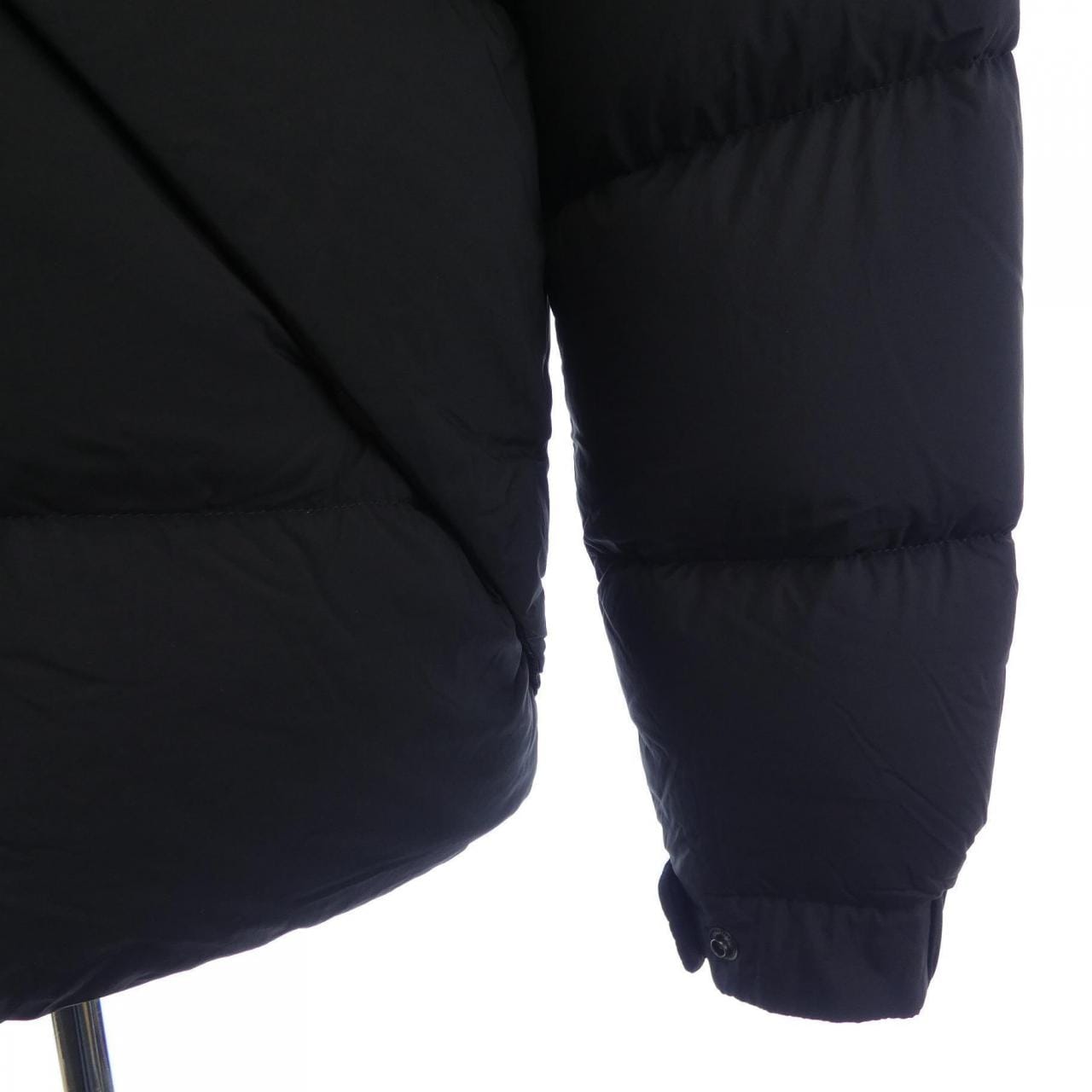 モンクレール MONCLER MADEIRA ダウンジャケット