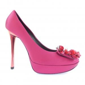 ロジェヴィヴィエ ROGER VIVIER パンプス