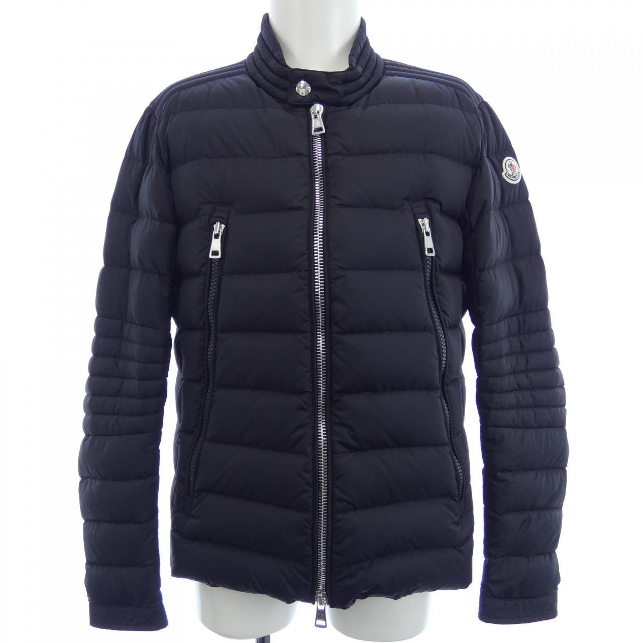 モンクレール MONCLER ダウンジャケット