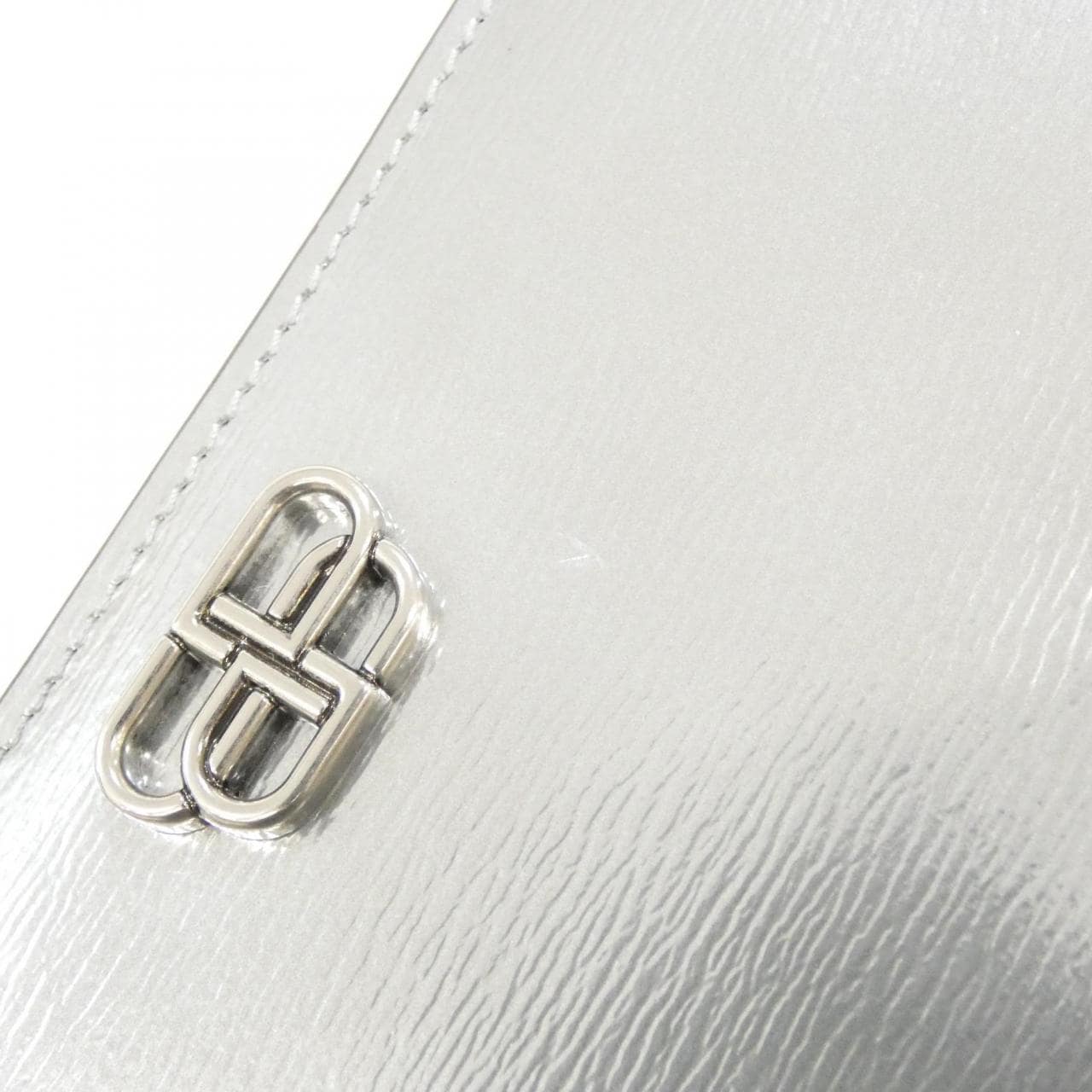 バレンシアガ 601479 1JR0Y 財布