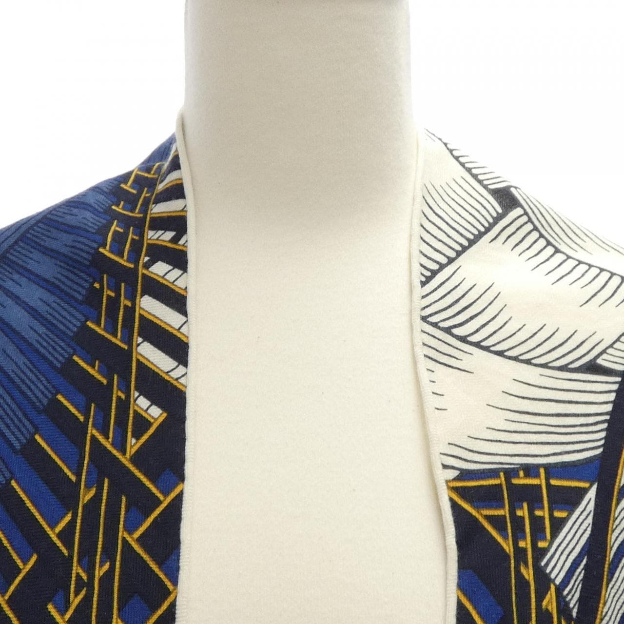 HERMES HERMES MASAN & MASAN H363684S Toy Ryan Gruge Shawl