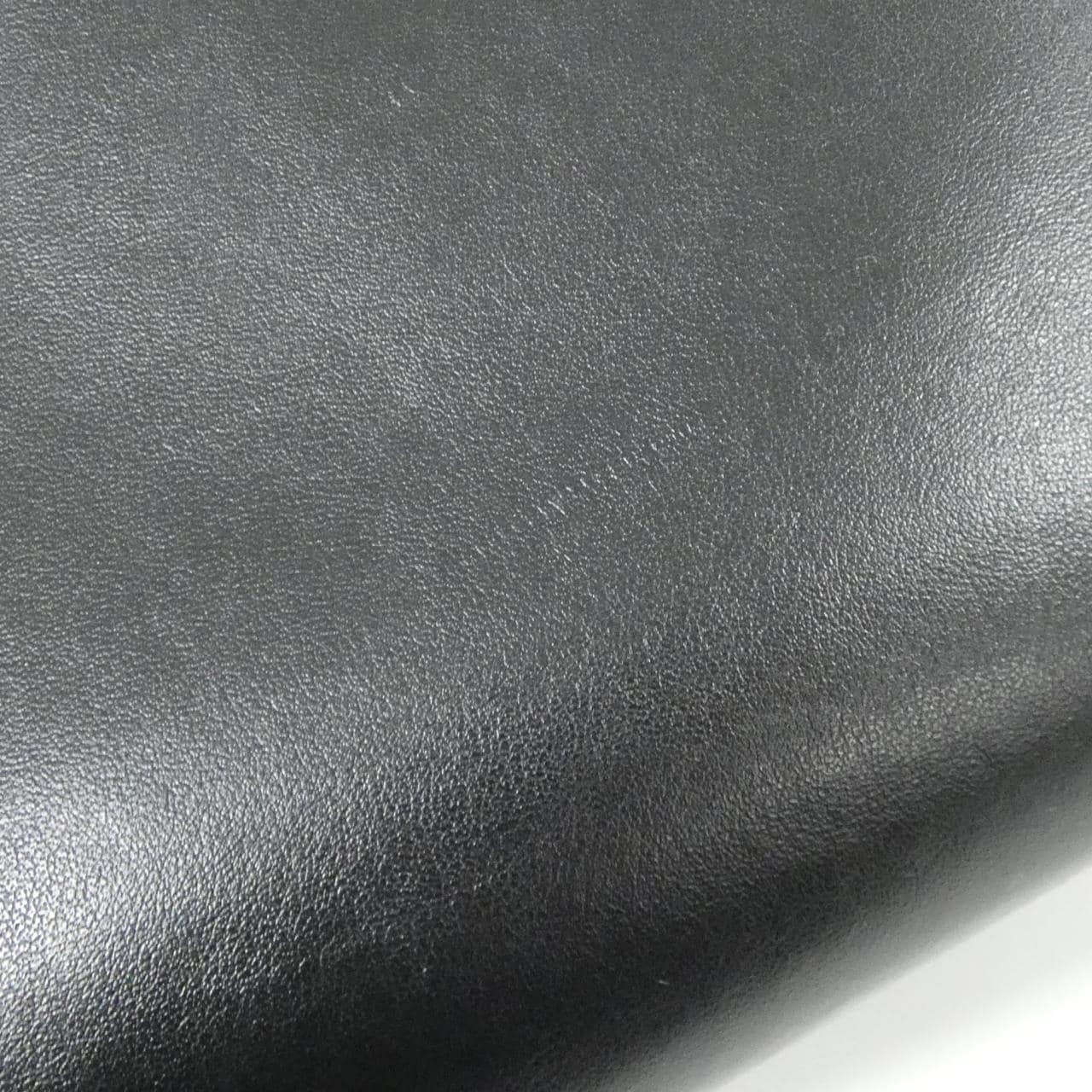 サンローラン ベイビー カバス モノグラム 568853 DV70O バッグ