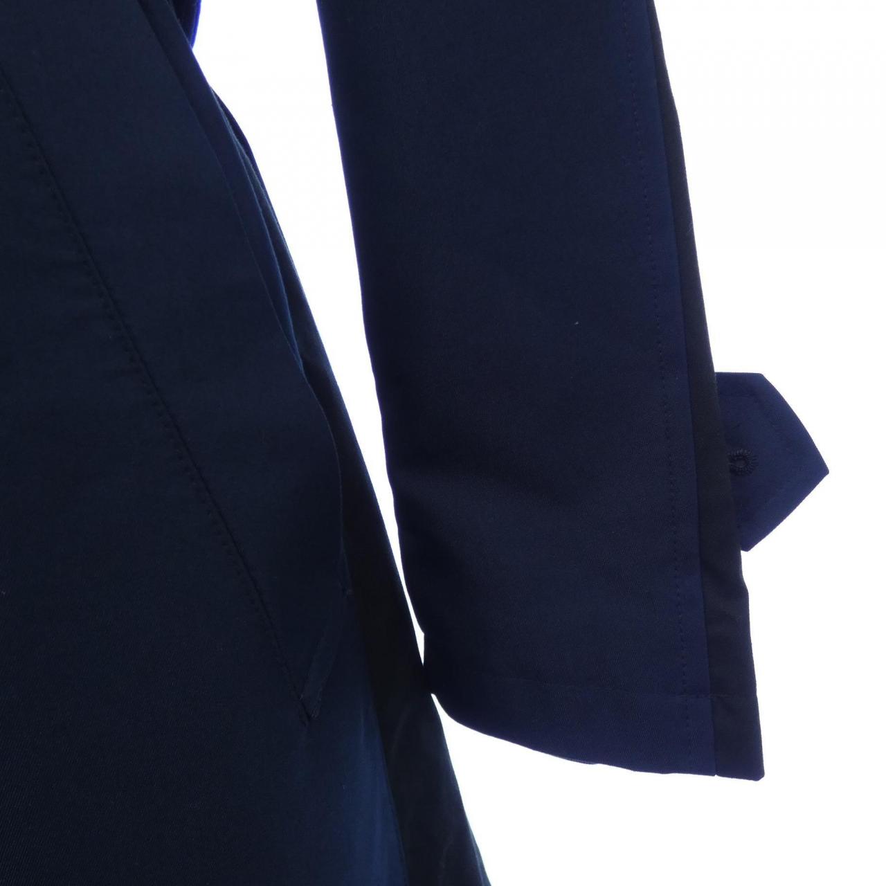 黑色蕾絲手鏈BLACK LABEL CRESTBRI風衣
