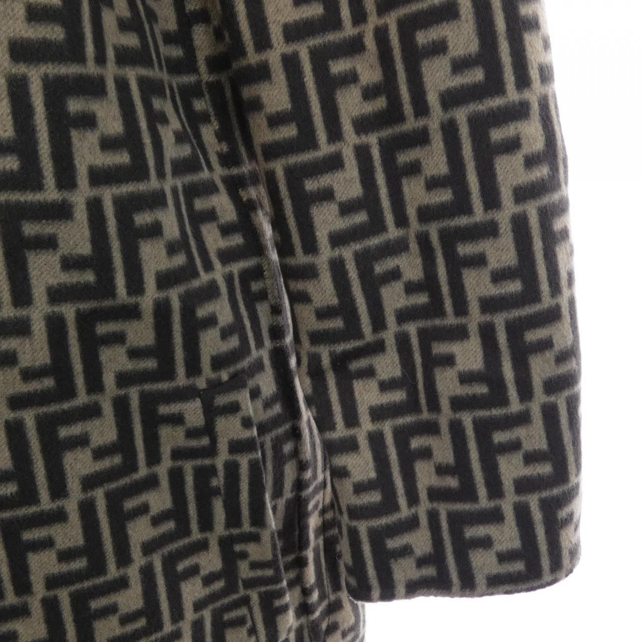 フェンディ FENDI FF8674 A5HD コート