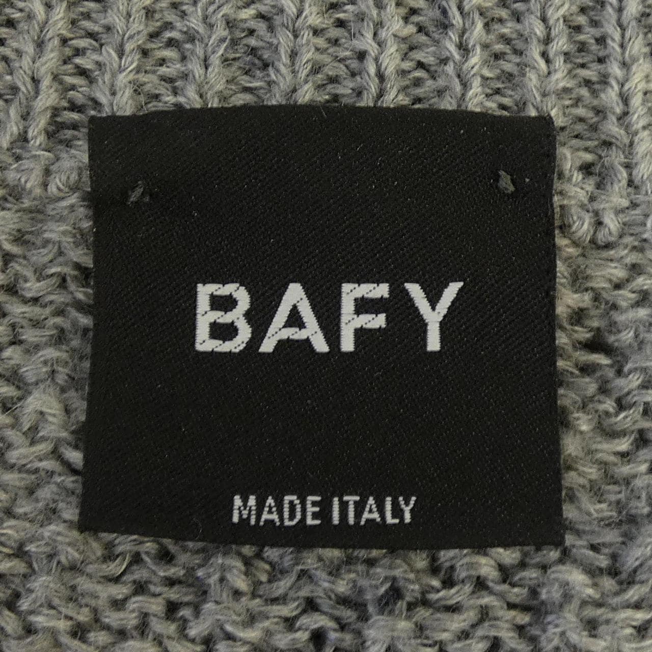 バフィー BAFY ニット
