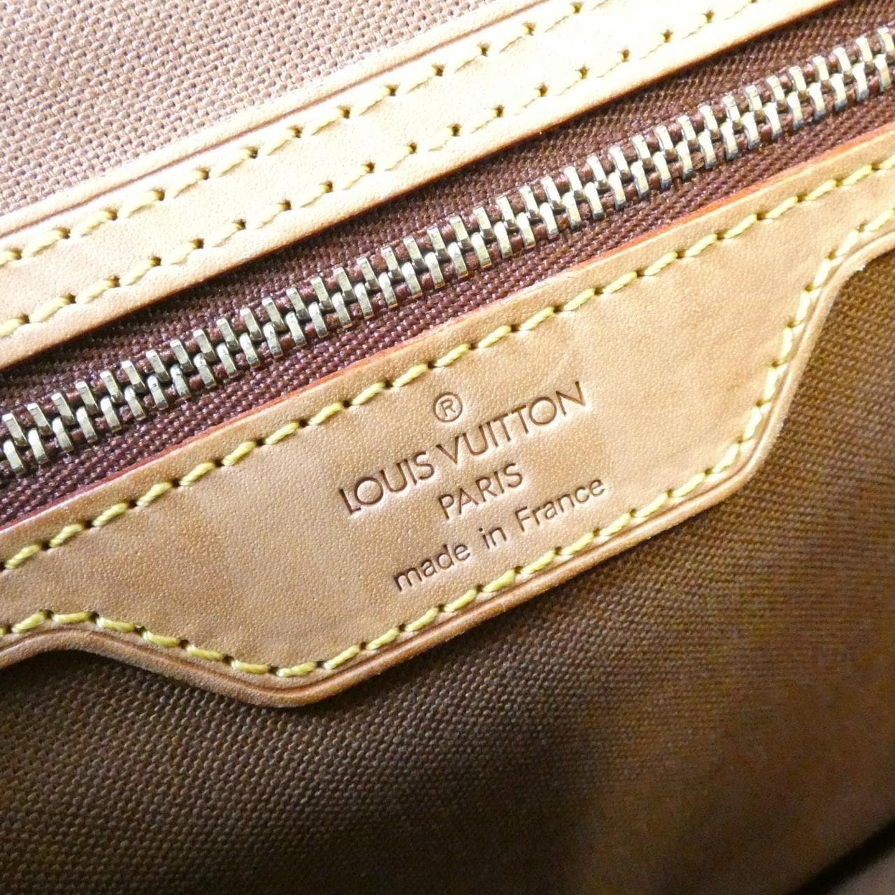 ルイヴィトン モノグラム ソローニュ M42250 ショルダーバッグ