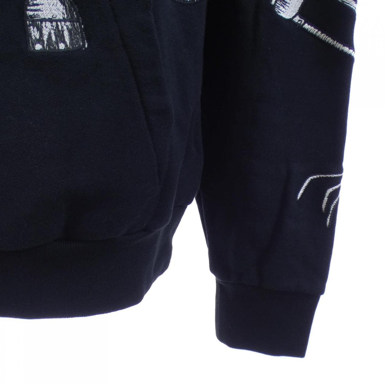 ルイヴィトン LOUIS VUITTON LVマルチツールエンブロイダードフーディ HOY75WIHN パーカー