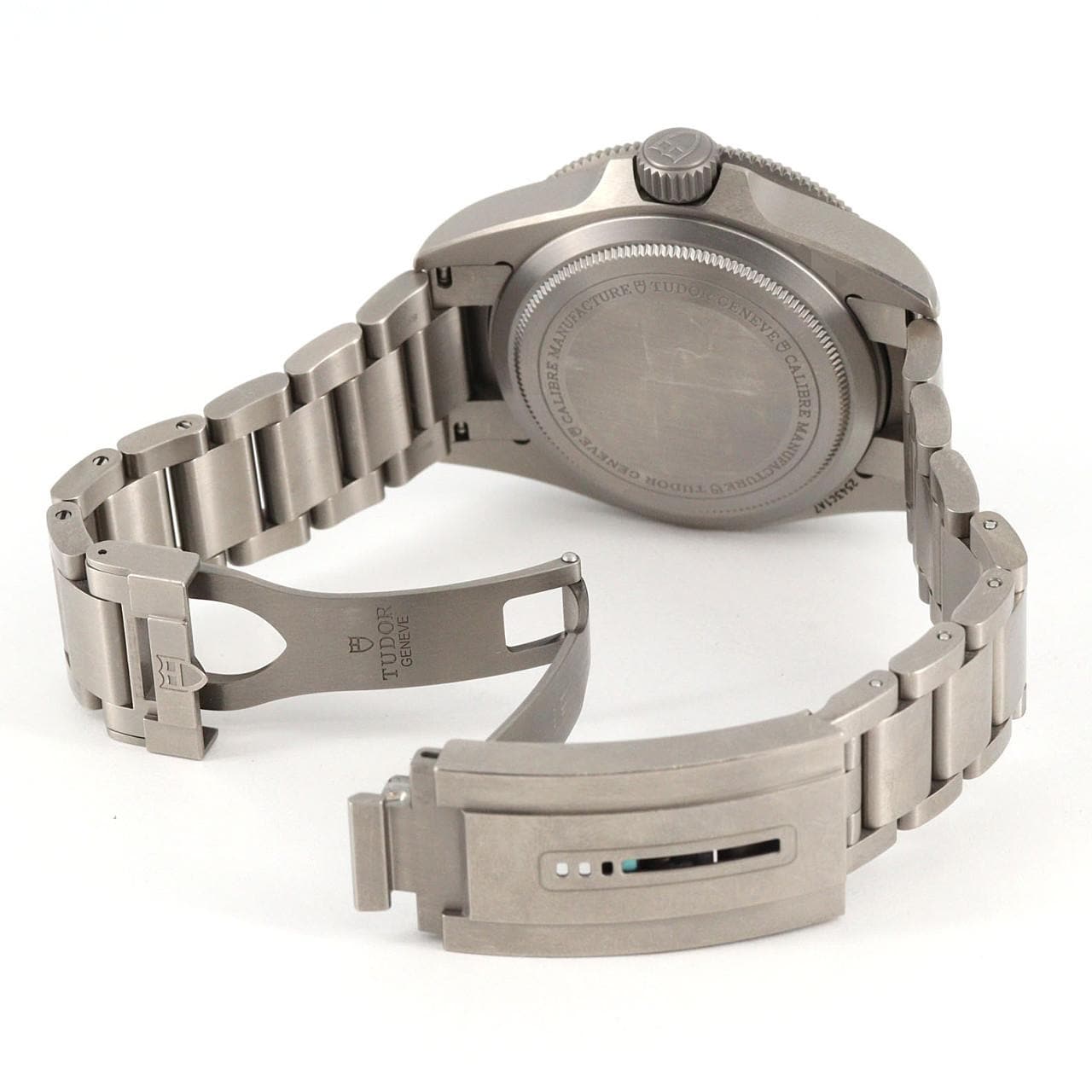 チューダー/チュードル ペラゴスウルトラ TI 2543C1A7NU-0001 TI 自動巻