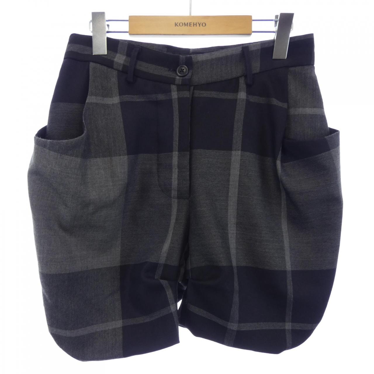 ヴィヴィアンウェストウッド Vivienne Westwood ショートパンツ