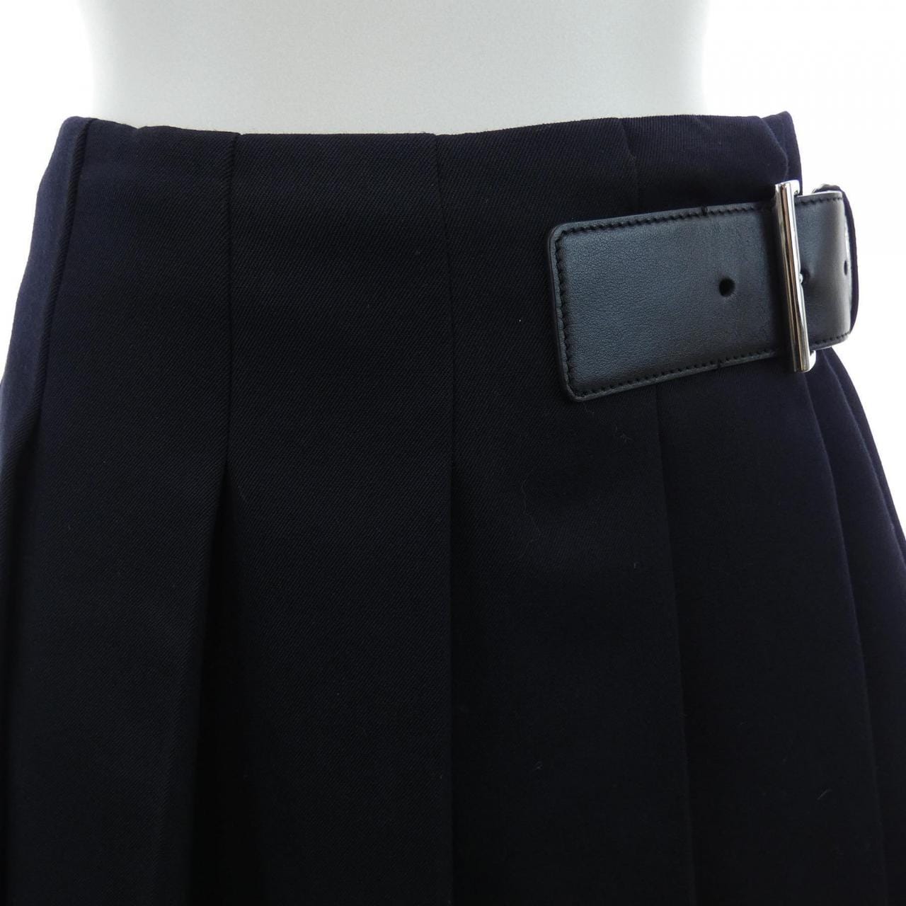 プラダ PRADA P123UE S221 108M スカート