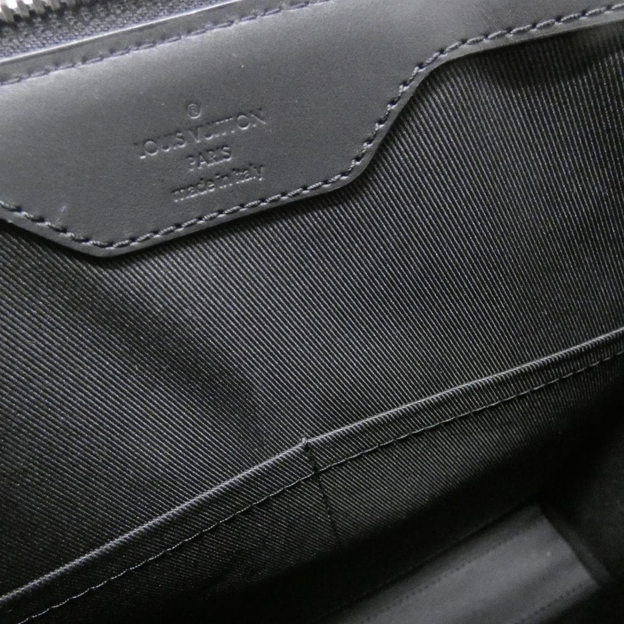 LOUIS VUITTON Monogram Eclipse Sac Plat Cross M46456 Bag