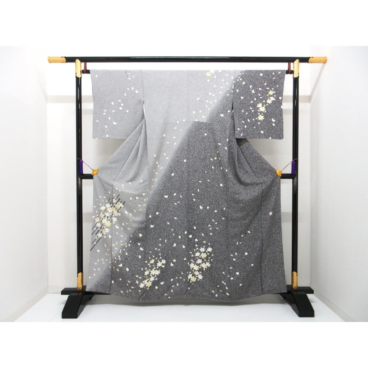 訪問着　友禅加工ボカシ染