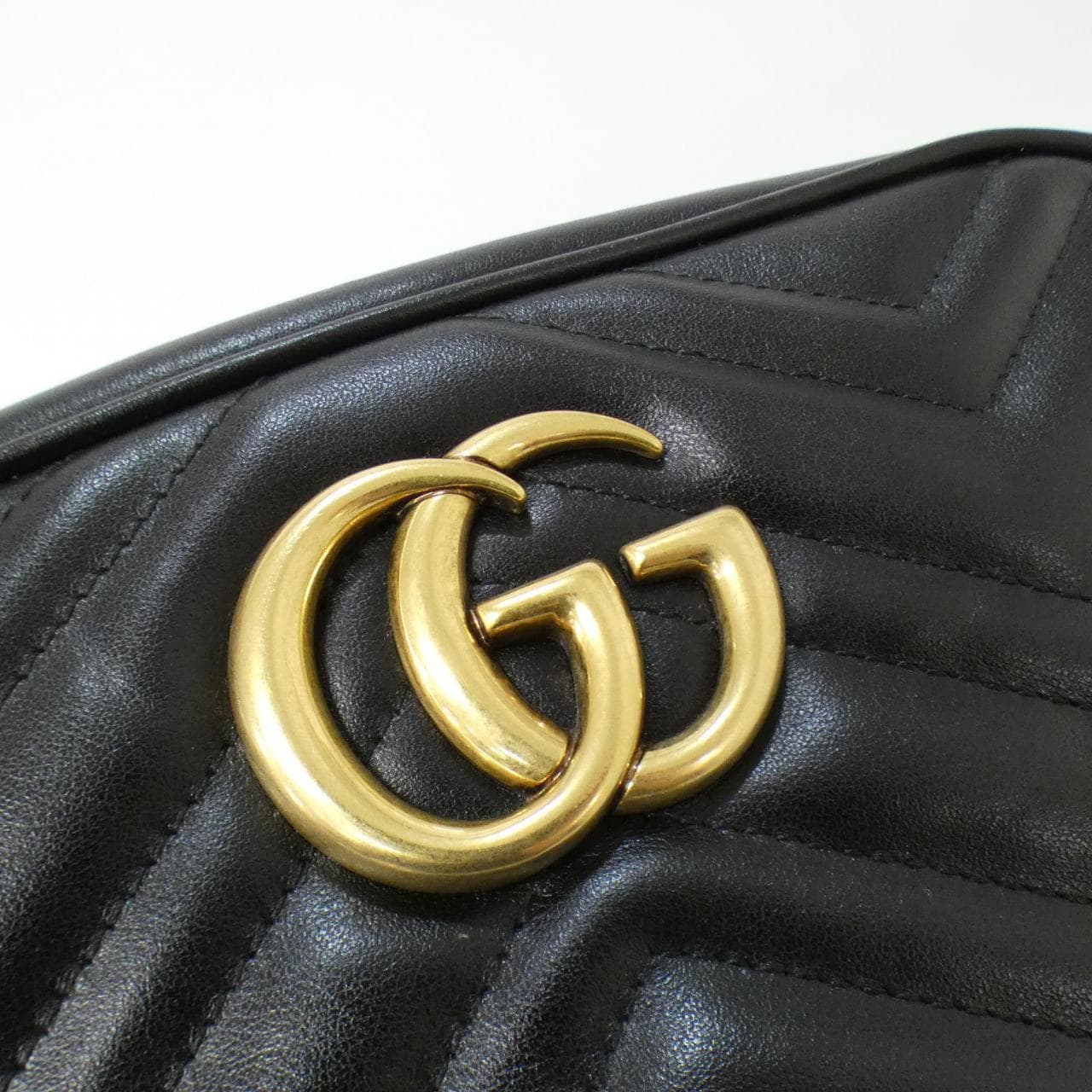 グッチ GG MARMONT 447632 DTD1T ショルダーバッグ