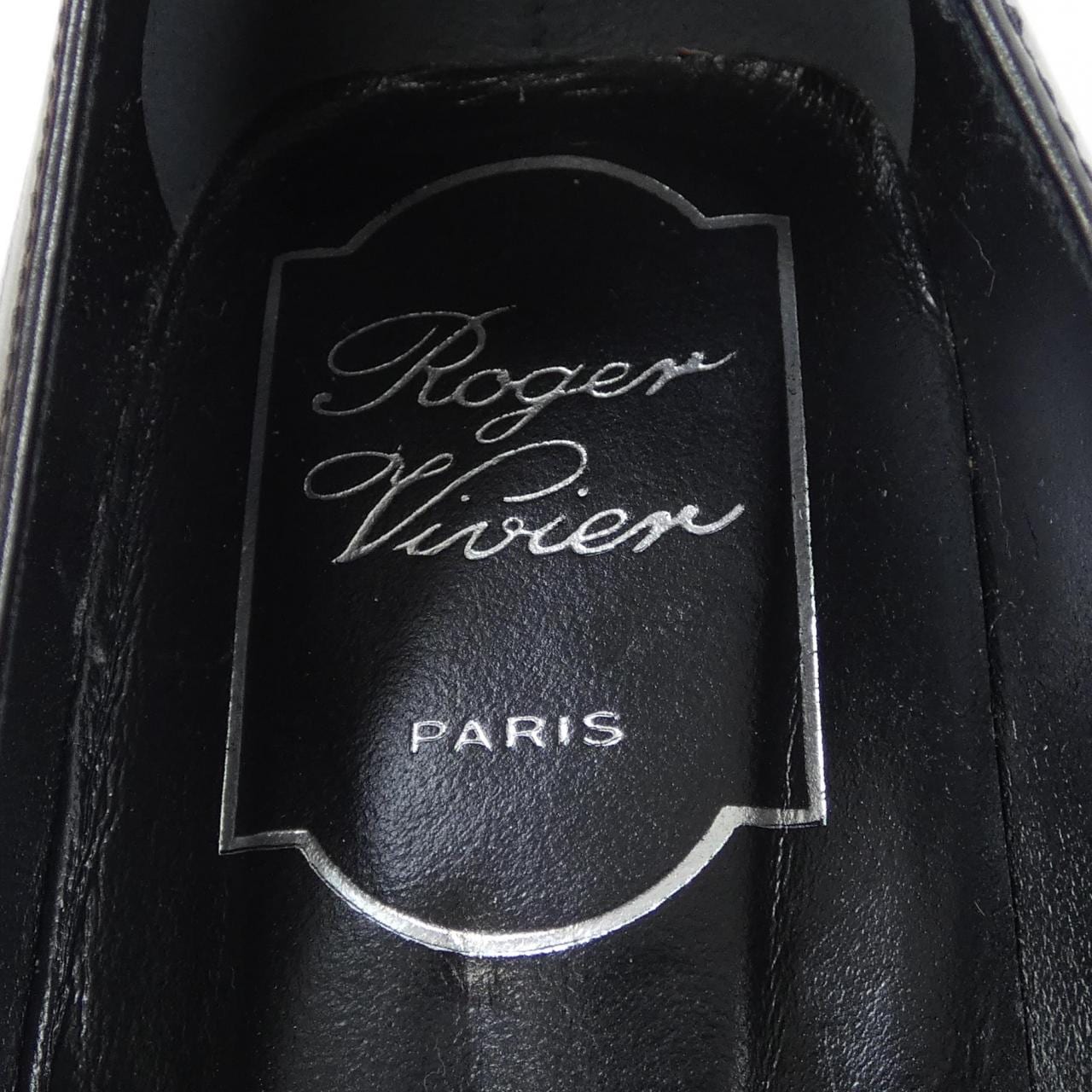 ロジェヴィヴィエ ROGER VIVIER パンプス