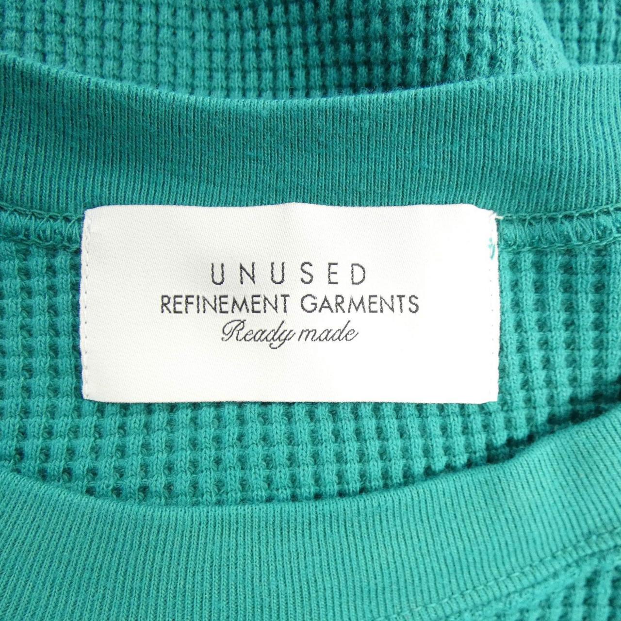 アンユーズド UNUSED トップス