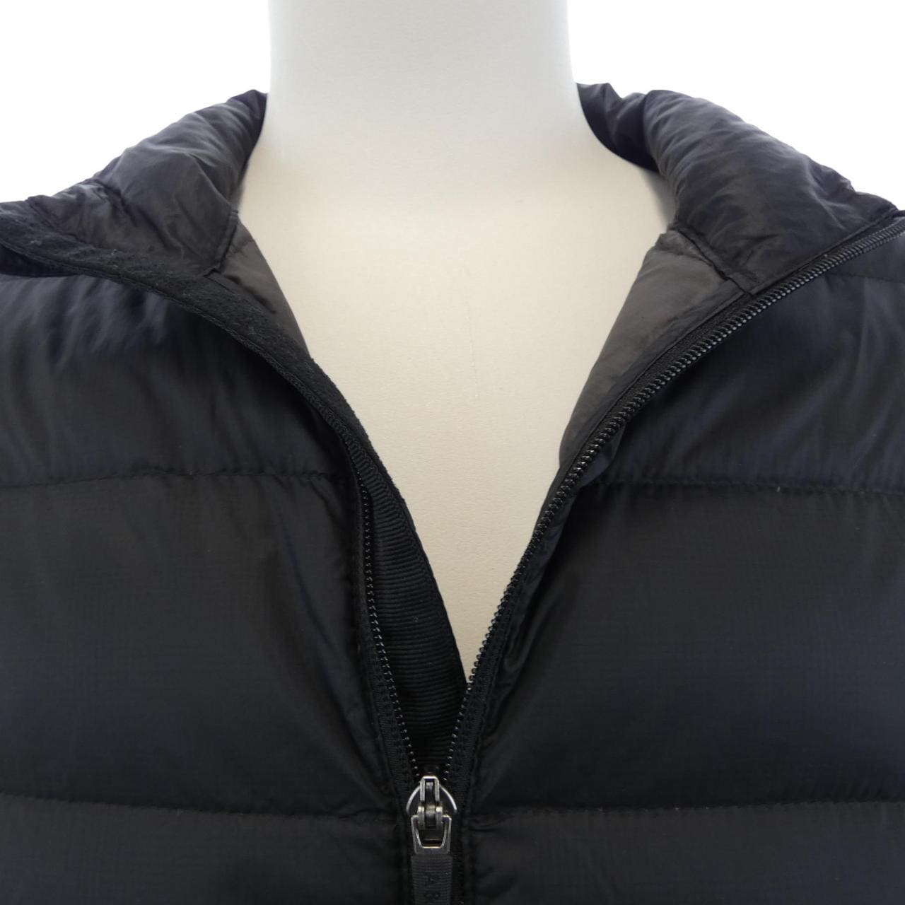 アバクロンビーアンドフィッチ ABERCROMBIE&FITCH ダウンジャケット