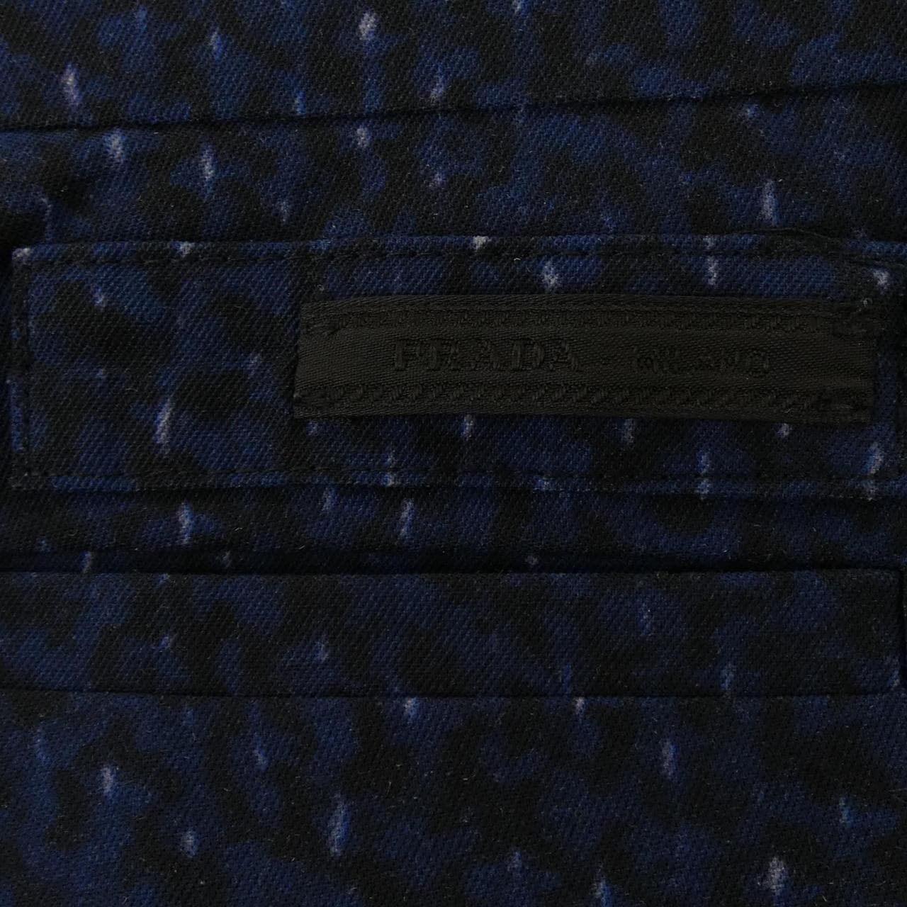 プラダ PRADA パンツ