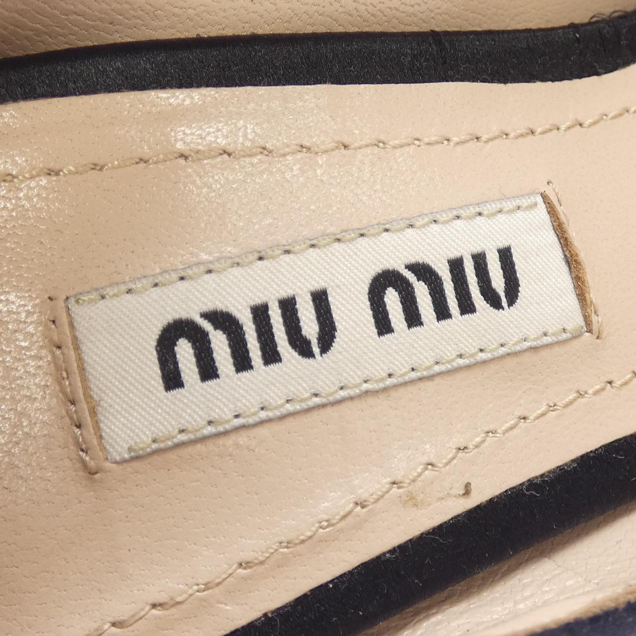 ミュウミュウ MIU MIU パンプス