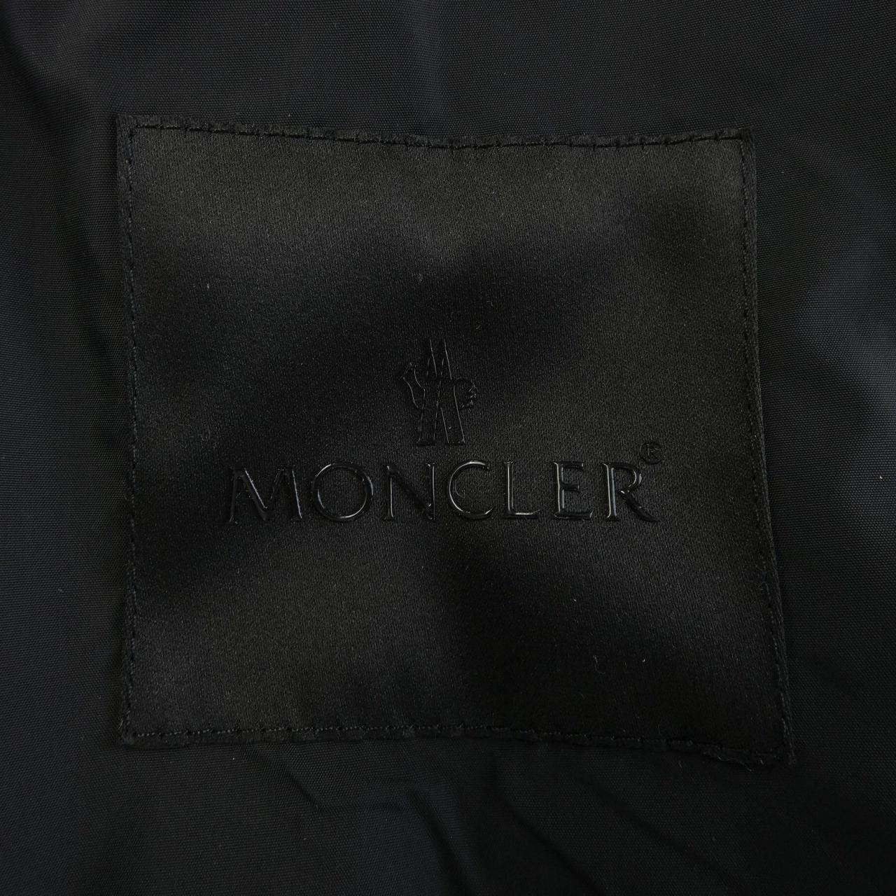 MONCLER蒙克勒·布卢森