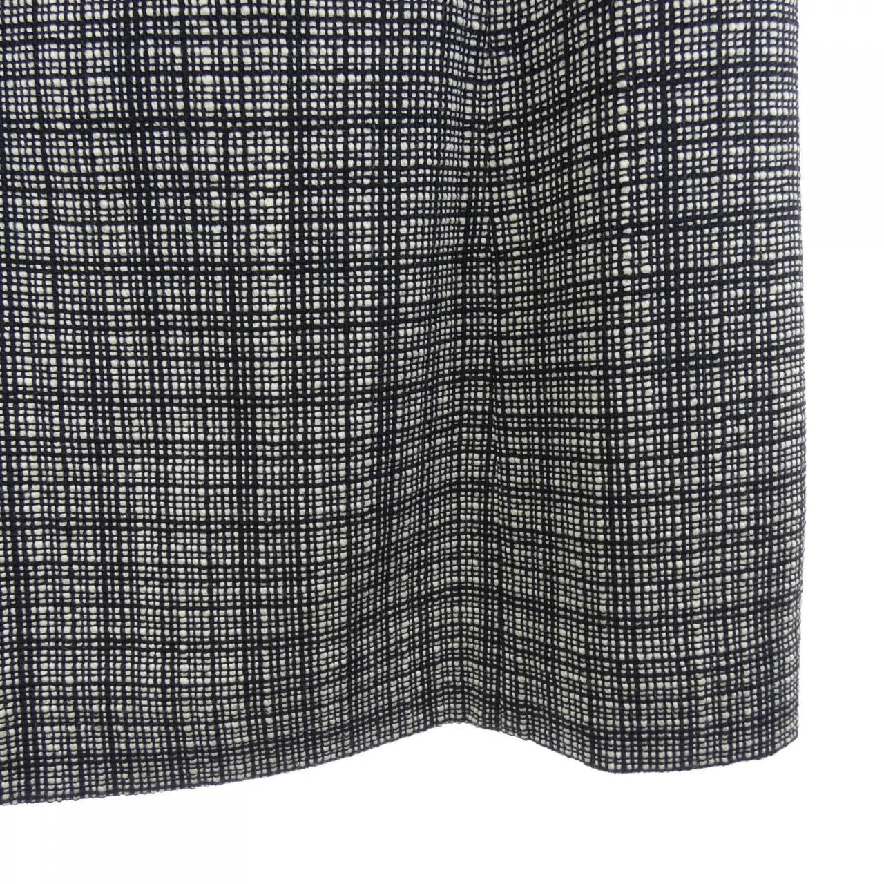 クリスチャンディオール CHRISTIAN DIOR 8H21301A1106 スカート