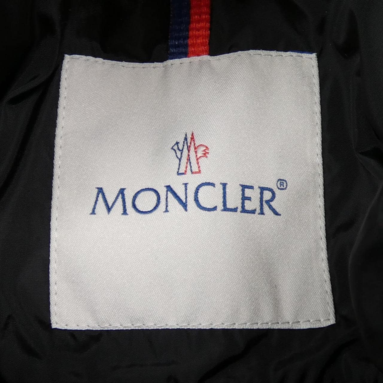 モンクレール MONCLER SERRE ダウンジャケット