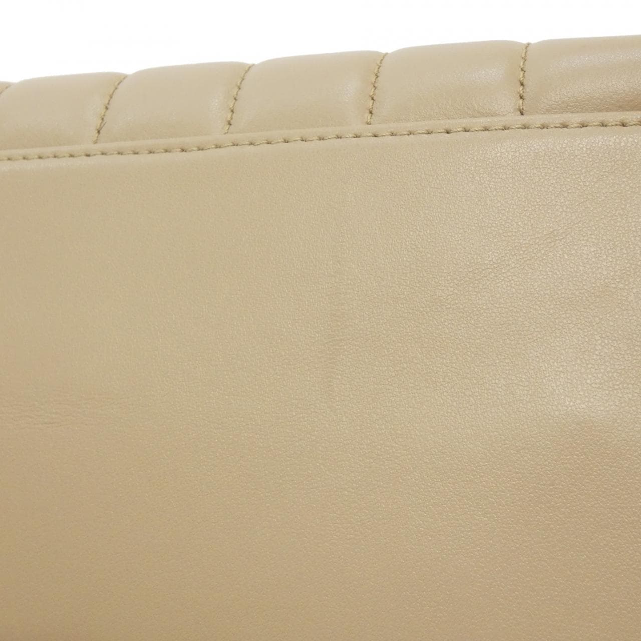 サンローラン ルールー ミディアム 574946 DV727 ショルダーバッグ