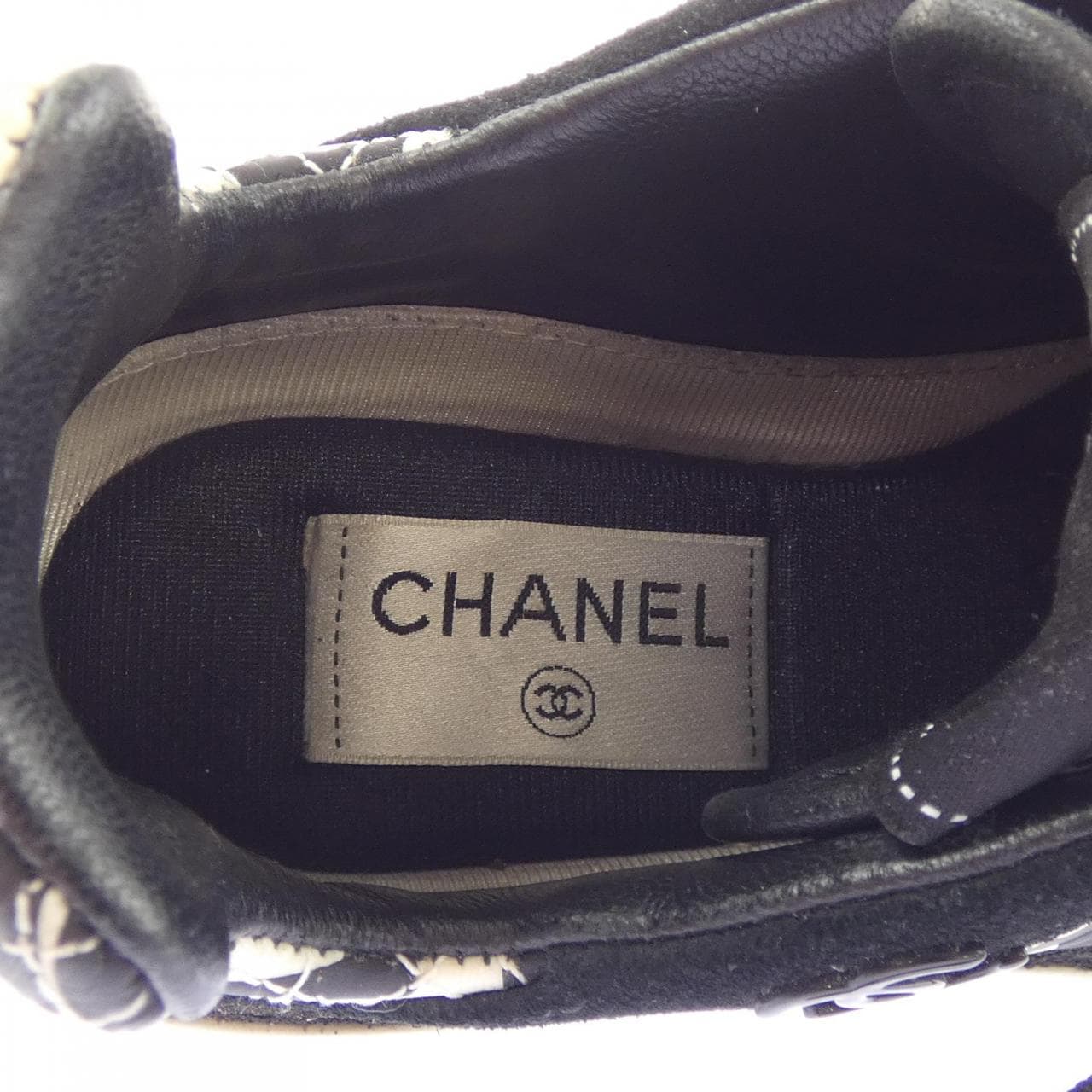 シャネル CHANEL グラフィックロゴ G38290Y55488 スニーカー