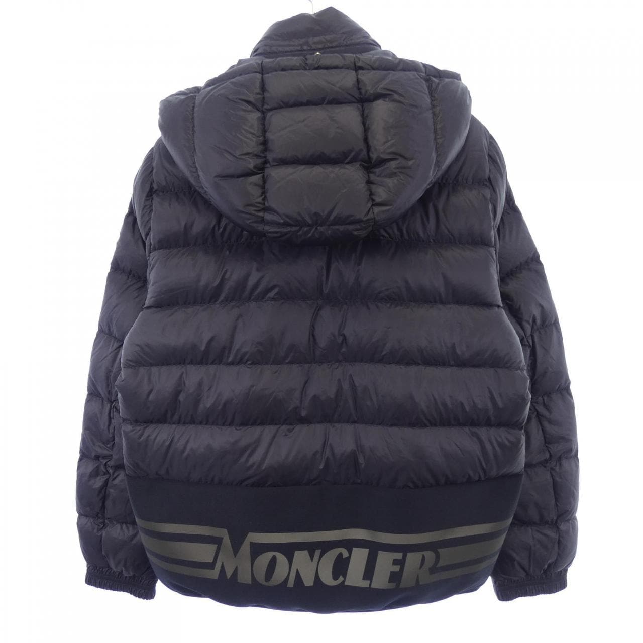 モンクレール MONCLER ダウンジャケット