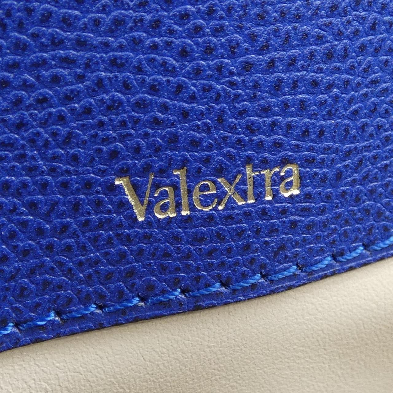 ヴァレクストラ VALEXTRA Jバッグ V5U41 BAG