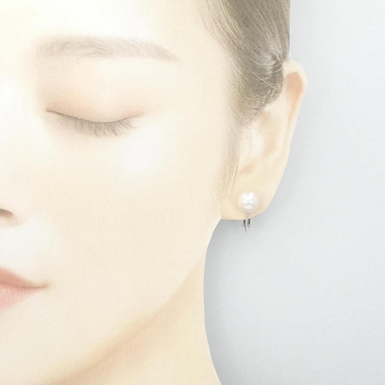 K14WG Akoya pearl earrings 8.3mm