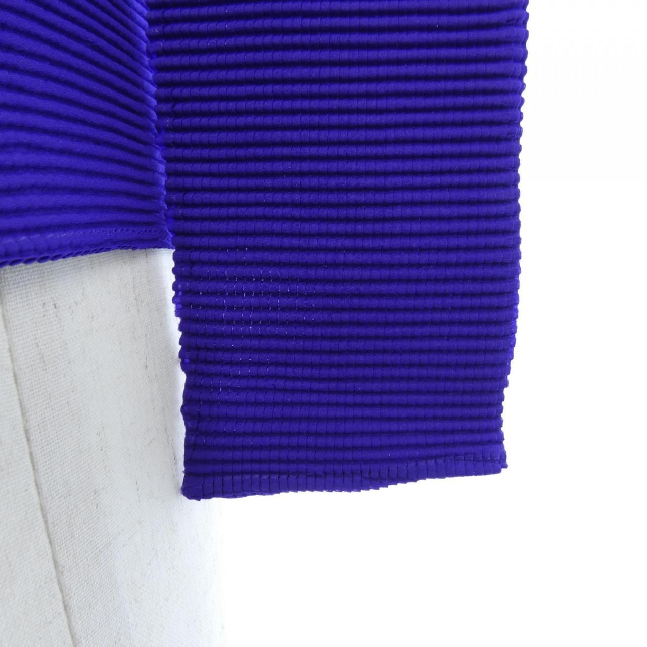 ミーイッセイミヤケ me ISSEY MIYAKE MI31FO111 カーディガン