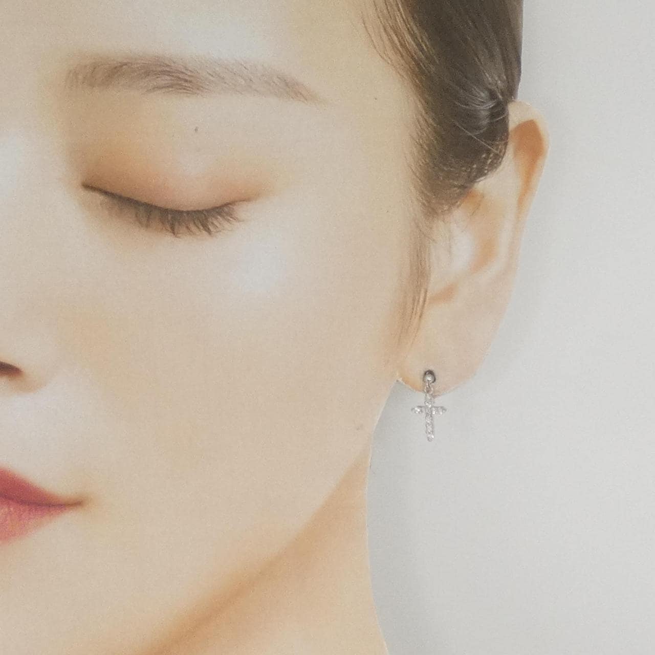 K14WG钻石耳环 0.30CT