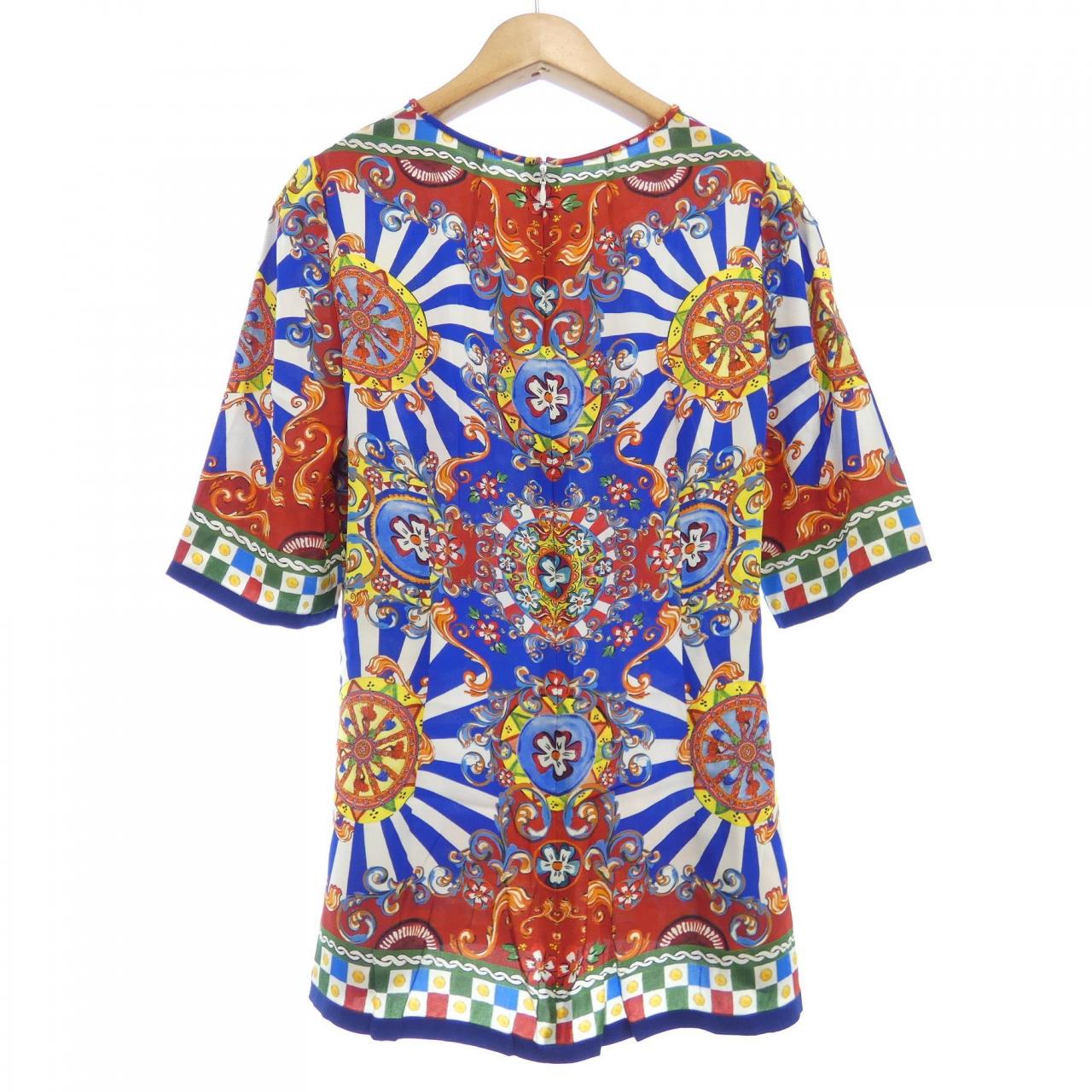 ドルチェアンドガッバーナ DOLCE&GABBANA トップス
