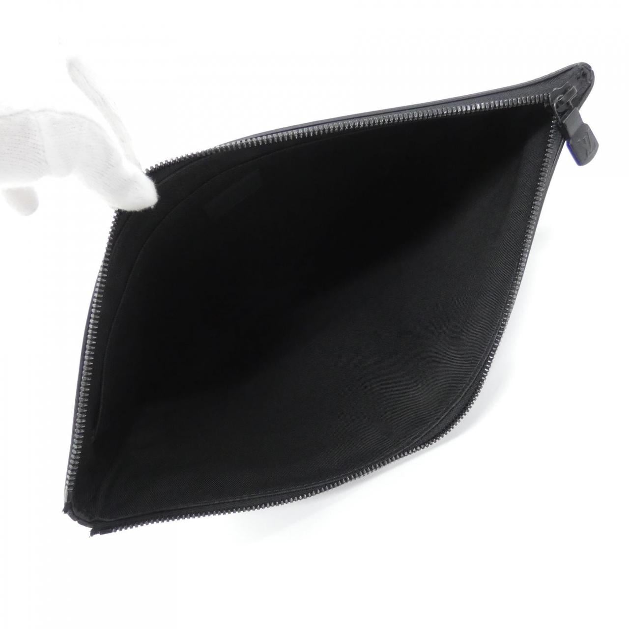 ルイヴィトン モノグラム シャドウ ポシェット ディスカバリー M62903 バッグ