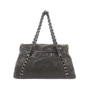 シャネル ショルダーバッグ