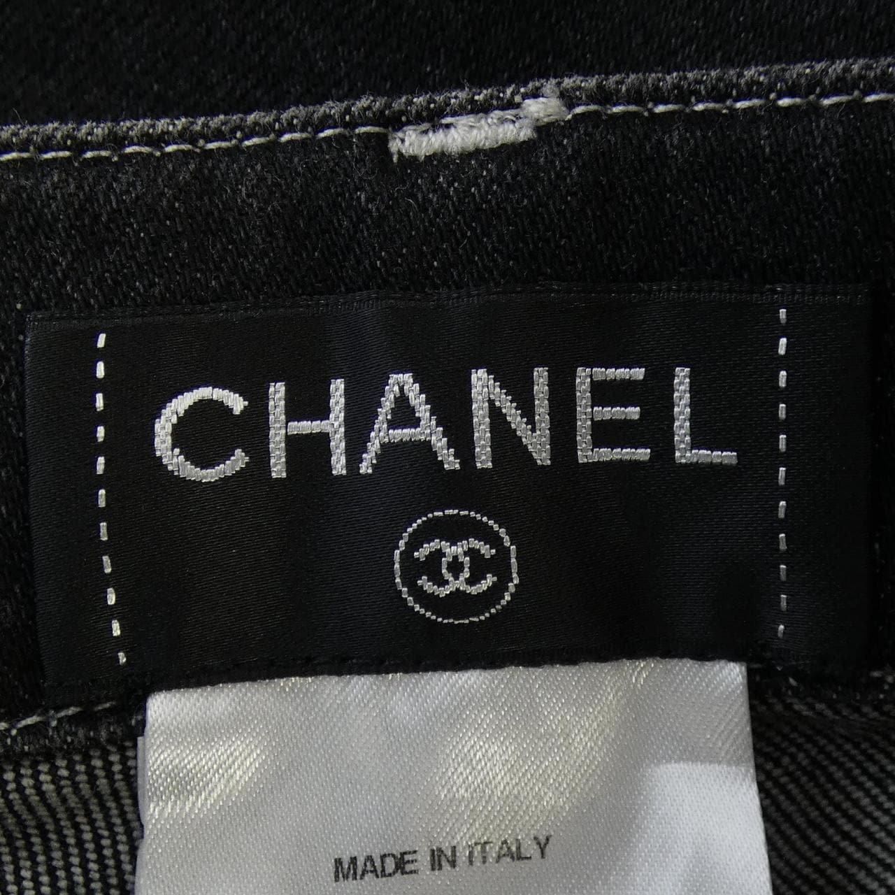 シャネル CHANEL P52756V39473 ジーンズ