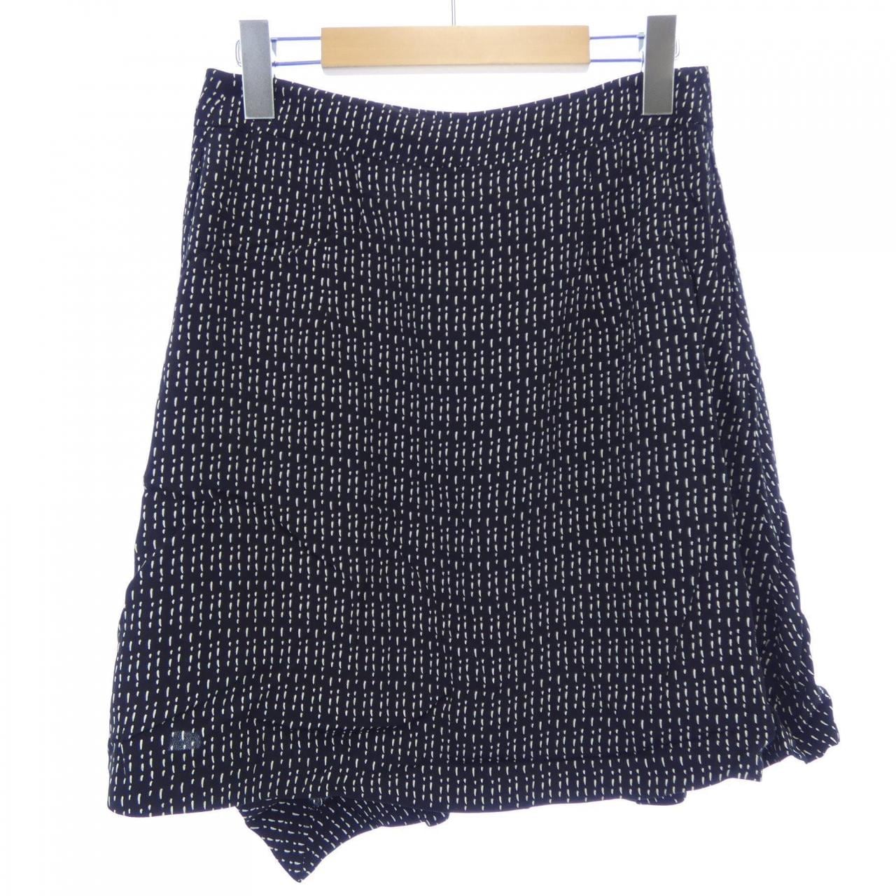 エンポリオアルマーニ EMPORIO ARMANI スカート