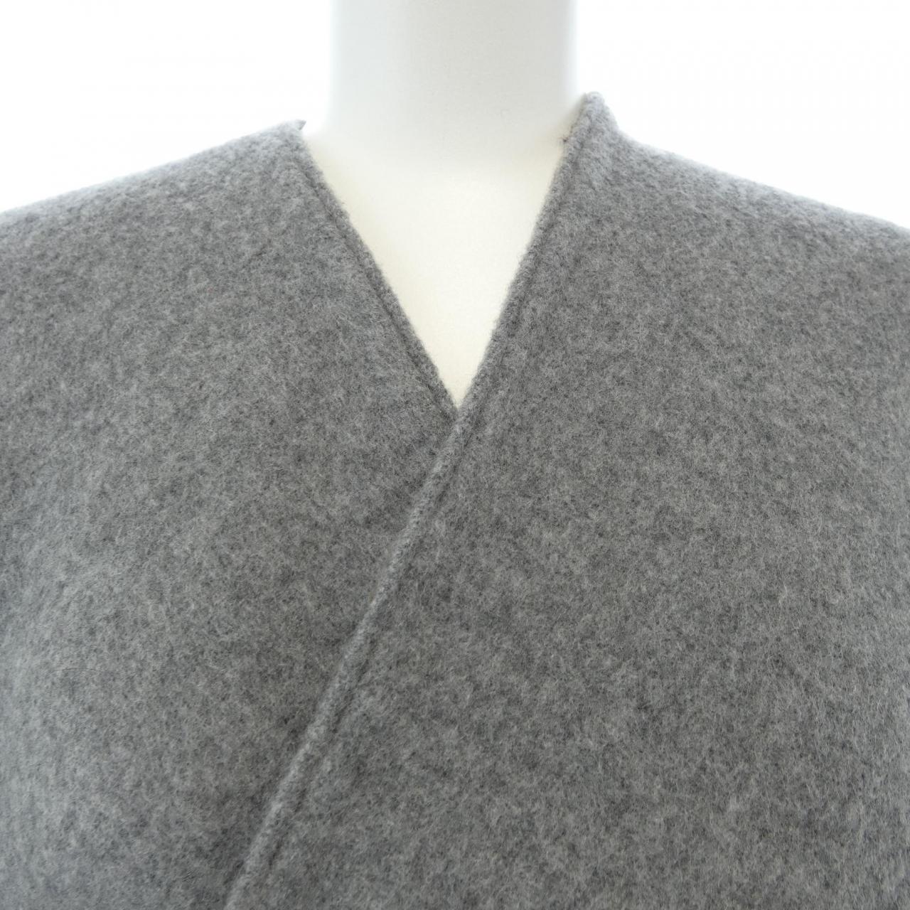 フェンディ FENDI FFポンチョ FXX715 AEOW ケープ