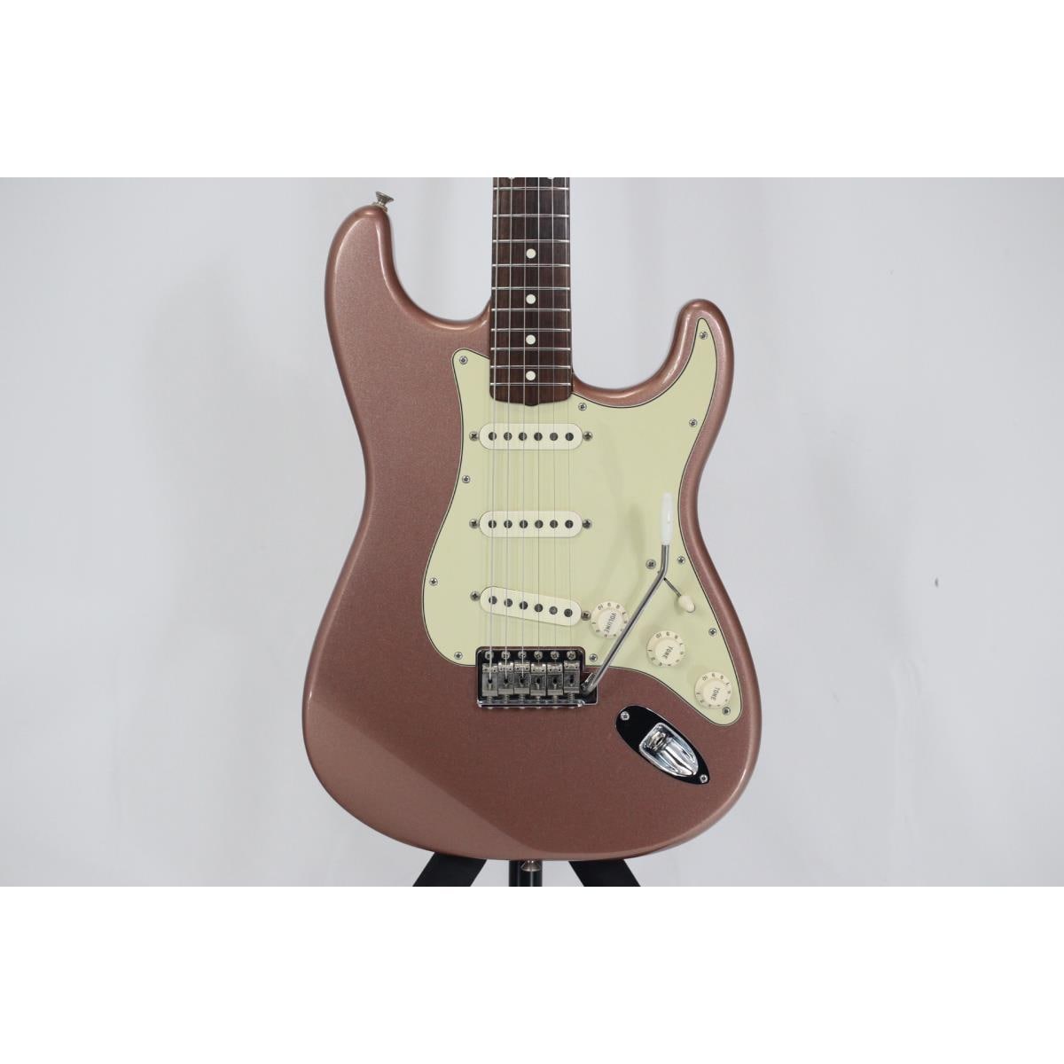 FENDER CLASSIC SERIES 60S STRAT