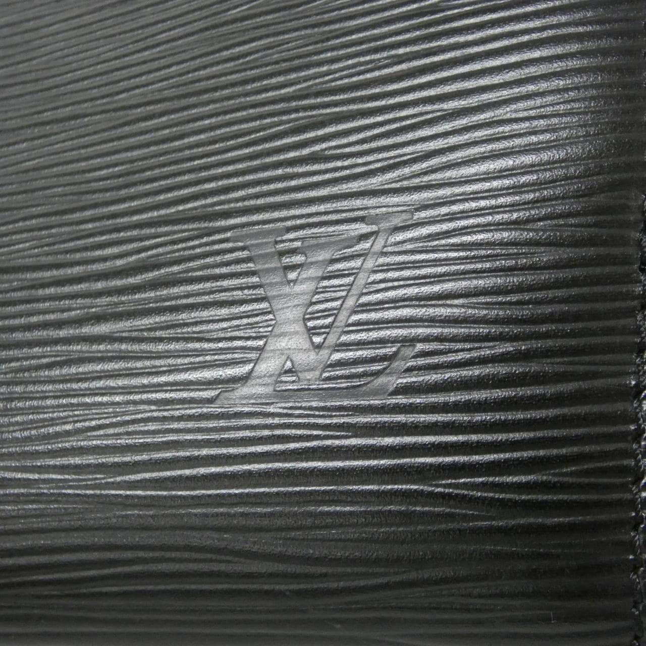 ルイヴィトン エピ ポンヌフ M52052 バッグ