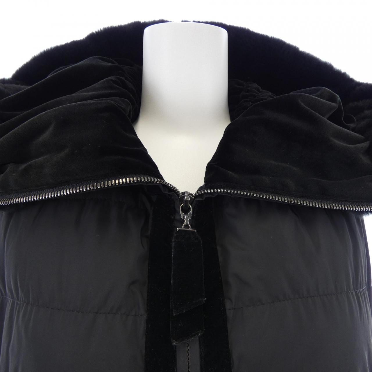 フォクシー FOXEY 27731 ダウンベスト