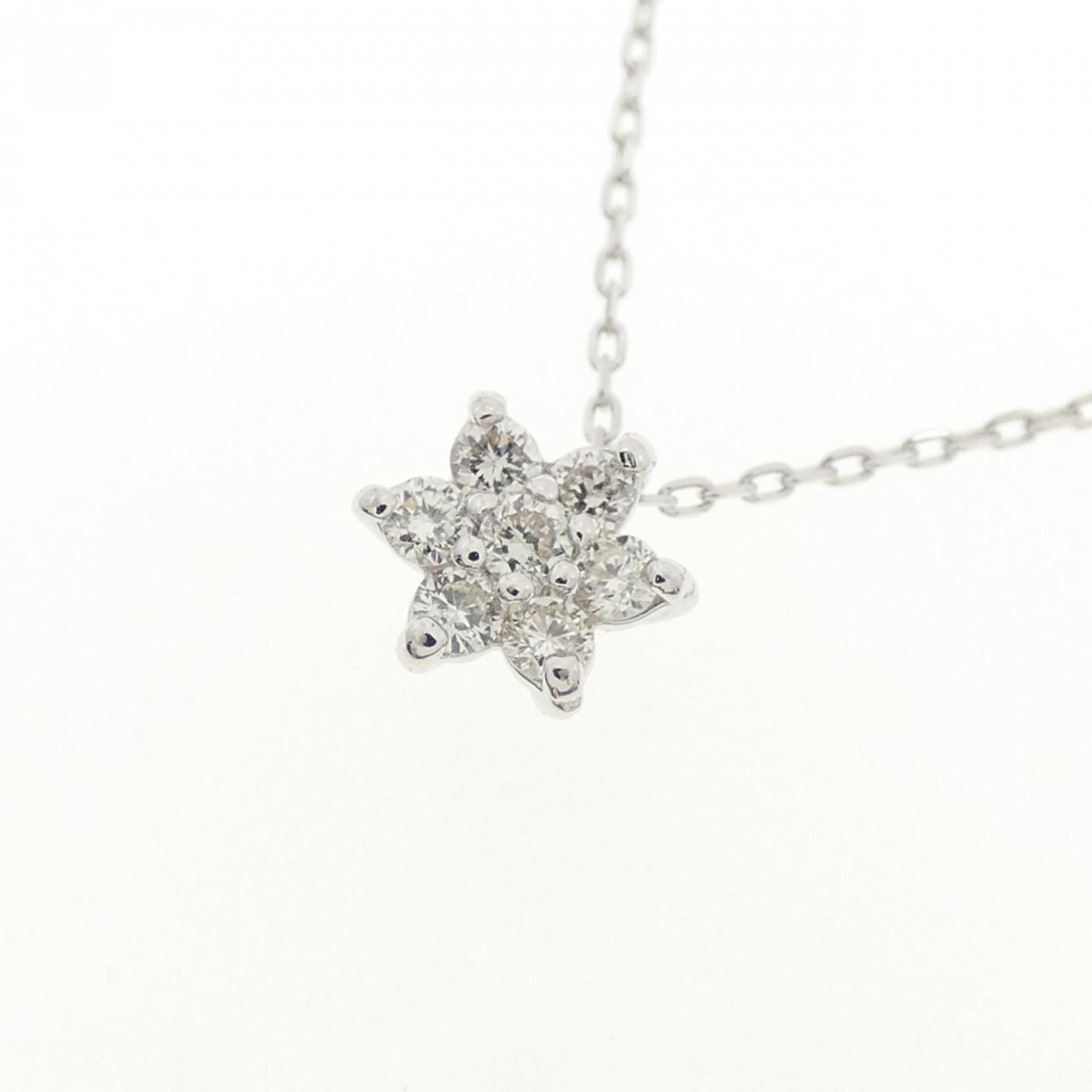 K18WG フラワー ダイヤモンド ネックレス 0.10CT